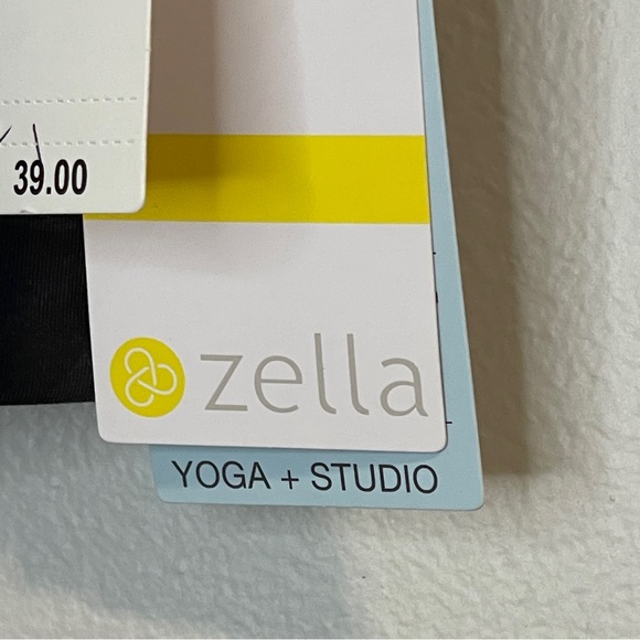 ZELLA Studio Lite Longline Sports Bra in Grey Depths Say My Name Camo NEW Small - Picture 5 of 6